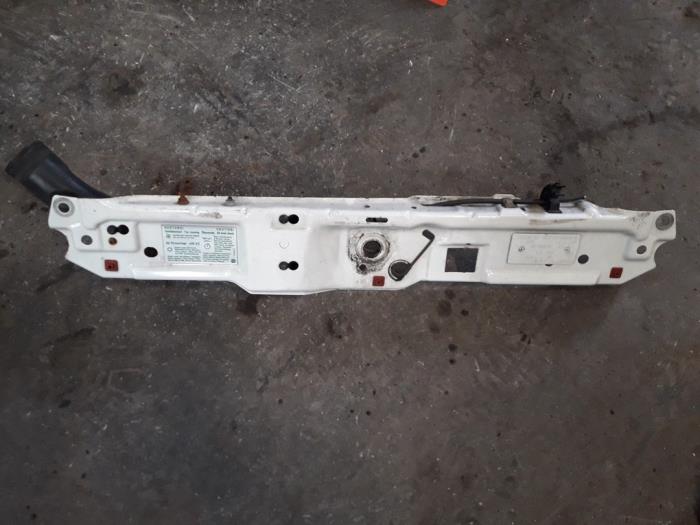 Front panel from a Opel Combo (Corsa C) 1.3 CDTI 16V 2007