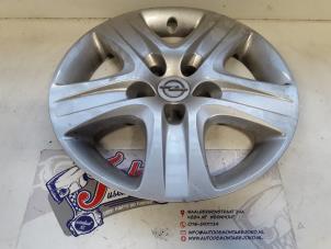 Used Wheel cover (spare) Opel Signum (F48) 1.9 CDTI 16V Price on request offered by Autodemontage Joko B.V.