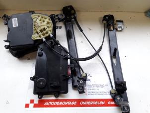 Used Window mechanism 4-door, front right Seat Leon (1P1) 1.4 TSI 16V Price on request offered by Autodemontage Joko B.V.