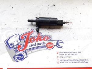 Used Headlight washer pump Seat Leon (1P1) 1.4 TSI 16V Price on request offered by Autodemontage Joko B.V.
