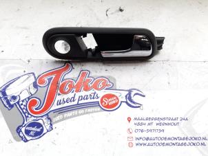 Used Front door handle 4-door, right Seat Ibiza III (6L1) 1.2 12V Price on request offered by Autodemontage Joko B.V.