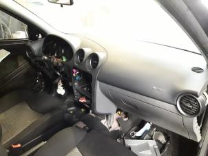Usagé Tableau de bord Seat Ibiza III (6L1) 1.2 12V Prix sur demande proposé par Autodemontage Joko B.V.