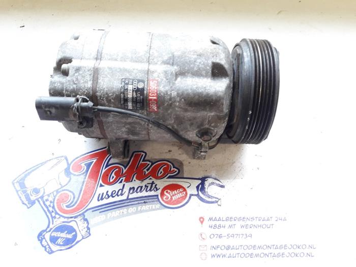 Usagé Pompe clim Volkswagen Golf IV Variant (1J5) 2.0 Prix sur demande proposé par Autodemontage Joko B.V.