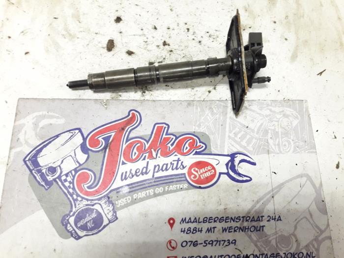 Usagé Injecteurs Volkswagen Passat (3C2) 2.0 TDI 16V 140 Prix sur demande proposé par Autodemontage Joko B.V.