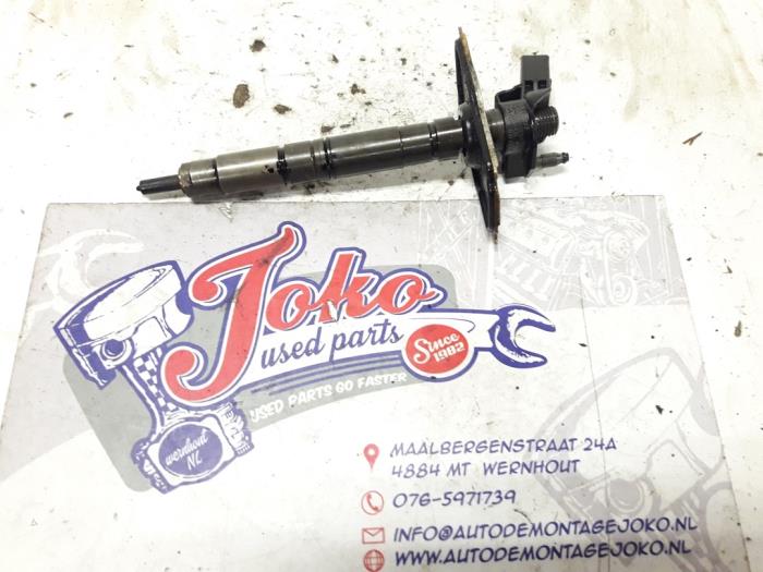 Usagé Injecteurs Volkswagen Passat (3C2) 2.0 TDI 16V 140 Prix sur demande proposé par Autodemontage Joko B.V.