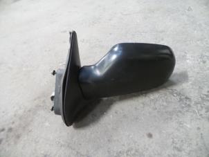 Used Wing mirror, left Suzuki Ignis (FH) 1.3 16V Price on request offered by Autodemontage Joko B.V.