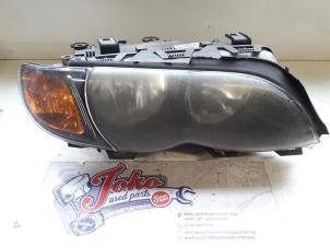 Used Headlight, right BMW 3 serie (E46/4) 318i 16V Price on request offered by Autodemontage Joko B.V.