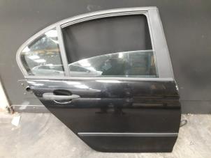 Used Rear door 4-door, right BMW 3 serie (E46/4) 318i 16V Price on request offered by Autodemontage Joko B.V.