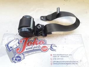 Used Rear seatbelt, right Chevrolet Orlando (YYM/YYW) 2.0 D 16V Price on request offered by Autodemontage Joko B.V.