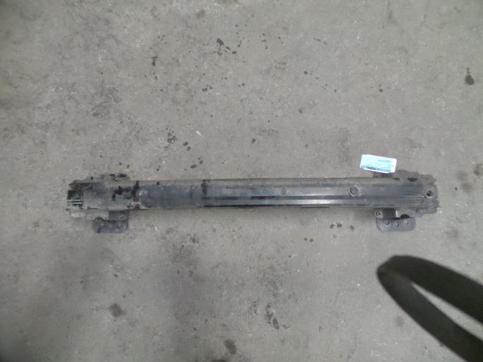 Front bumper frame from a Ford Fusion 1.4 TDCi 2004