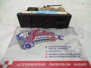 Used Heater control panel Audi 80 (B4) 2.0 E Price on request offered by Autodemontage Joko B.V.