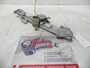 Used Window mechanism 4-door, front right Mazda 626 (GF14) 2.0i 16V Price on request offered by Autodemontage Joko B.V.