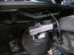 Used Wiper mechanism Peugeot 206+ (2L/M) 1.4 HDi Price on request offered by Autodemontage Joko B.V.