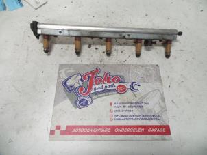 Used Injector (petrol injection) Volvo V50 (MW) 2.4 20V Price on request offered by Autodemontage Joko B.V.