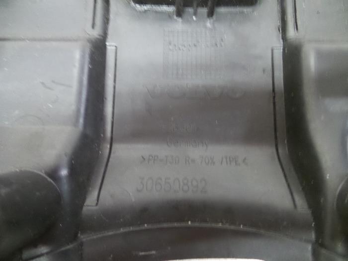 Timing cover from a Volvo V50 (MW) 2.4 20V 2006