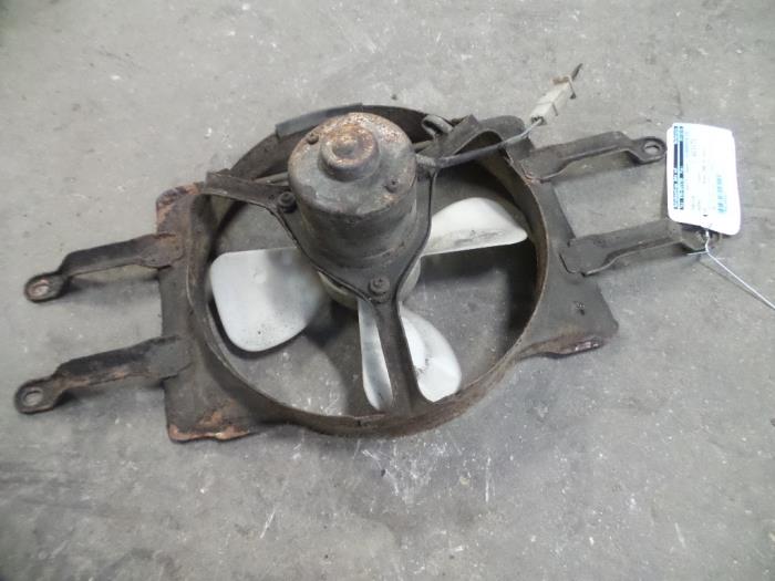 Używane Wentylator Suzuki SC 100 1.0 GX,Coupe Cena na żądanie oferowane przez Autodemontage Joko B.V.