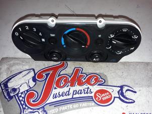 Usagé Panneau de commandes chauffage Ford Fiesta 5 (JD/JH) 1.4 TDCi Prix sur demande proposé par Autodemontage Joko B.V.