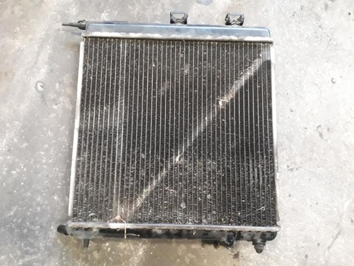 Used Radiator Citroen C3 (FC/FL/FT) 1.1 Price on request offered by Autodemontage Joko B.V.