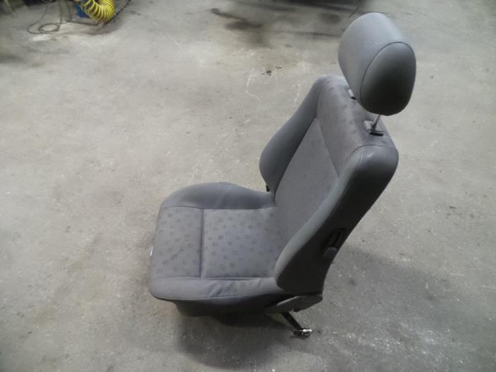 Sitz links Seat Ibiza II 1.4 16V - Autodemontage Joko B.V