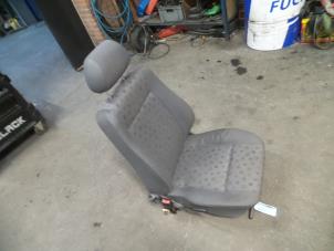 Używane Fotel lewy Seat Ibiza II (6K1) 1.4 16V Cena na żądanie oferowane przez Autodemontage Joko B.V.