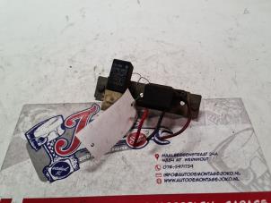 Used Glow plug relay Seat Terra (28A) 1.4 D Price on request offered by Autodemontage Joko B.V.