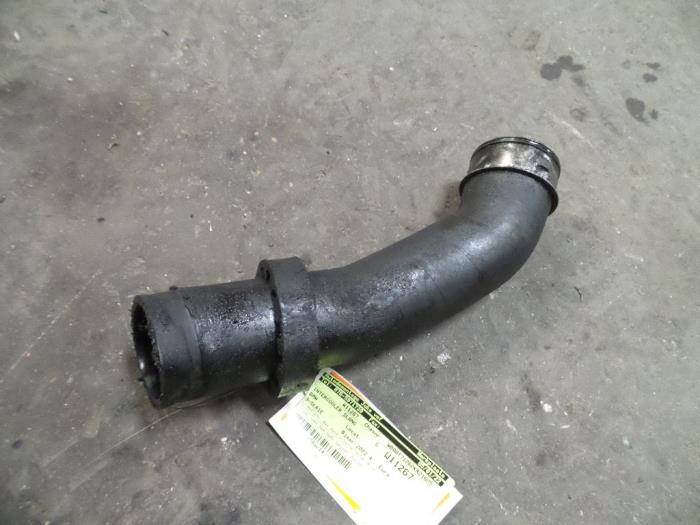Gebrauchte Intercooler Schlauch BMW 3 serie Compact (E46/5) 320td 16V Preis auf Anfrage angeboten von Autodemontage Joko B.V.