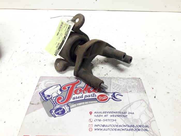 Gebrauchte Motorlager Opel Calibra 2.0i Preis auf Anfrage angeboten von Autodemontage Joko B.V.