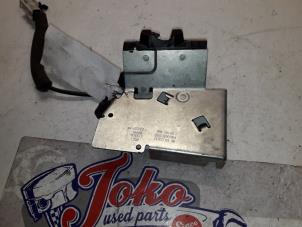 Used Tailgate lock mechanism Ford Mondeo Price on request offered by Autodemontage Joko B.V.