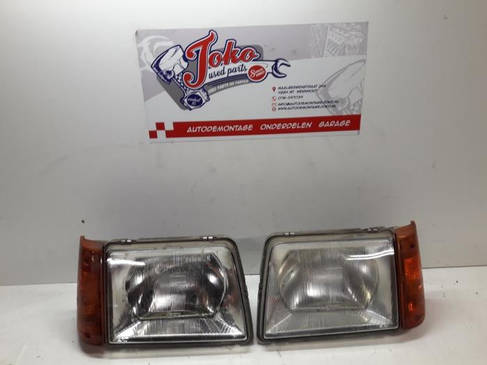 Używane Reflektor prawy Seat Marbella 0.9 900 Cena na żądanie oferowane przez Autodemontage Joko B.V.