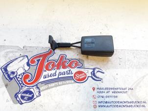 Used Rear seatbelt buckle, right Opel Astra H GTC (L08) 1.4 16V Twinport Price on request offered by Autodemontage Joko B.V.