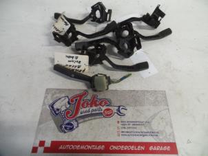 Used Wiper switch Volkswagen Passat (35I) 1.8 i CL,GL,GT Price on request offered by Autodemontage Joko B.V.