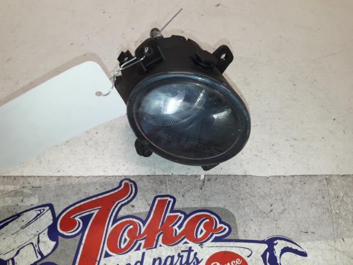 Używane Halogen prawy Ford Mondeo III Wagon 1.8 16V Cena na żądanie oferowane przez Autodemontage Joko B.V.