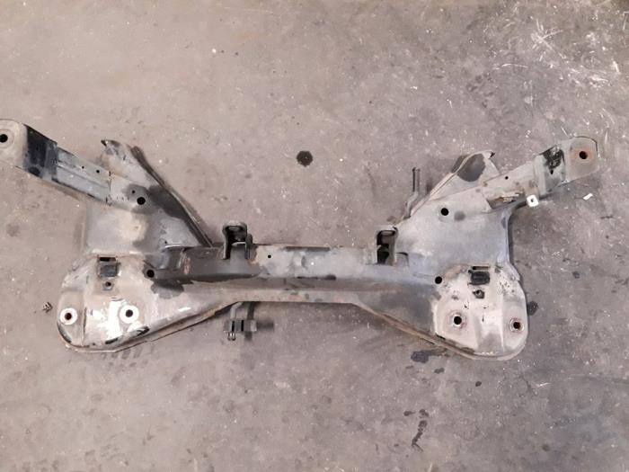 Usados Subchasis Mitsubishi Space Star (DG) 1.8 16V GDI Precio de solicitud ofrecido por Autodemontage Joko B.V.