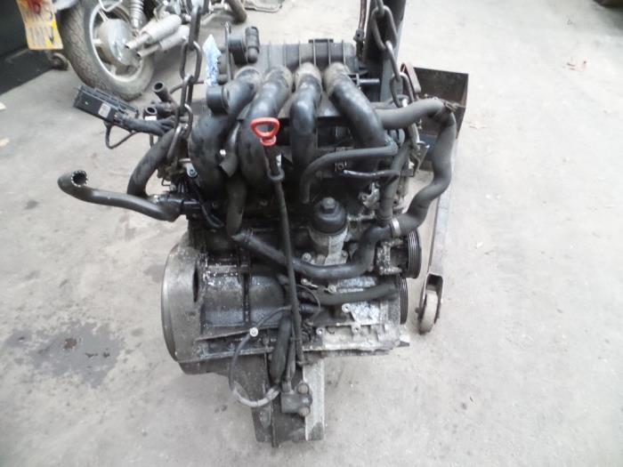 Used Engine Mercedes A (W168) 1.9 A-190 Price on request offered by Autodemontage Joko B.V.
