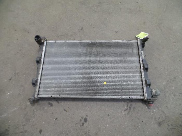 Usagé Radiateur Mercedes A (W168) 1.9 A-190 Prix sur demande proposé par Autodemontage Joko B.V.
