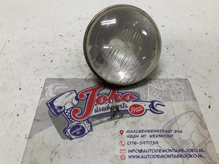 Używane Reflektor prawy Citroen 2 CV (AZ) 2CV6 Cena na żądanie oferowane przez Autodemontage Joko B.V.