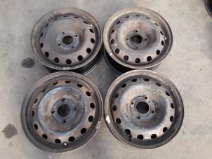 Used Set of wheels Peugeot 206 (2A/C/H/J/S) 1.1 XN,XR Price on request offered by Autodemontage Joko B.V.
