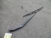 Front wiper arm from a Mitsubishi Pajero Hardtop (V6/7), 2000 / 2006 3.2 DI-D 16V Long, Jeep/SUV, Diesel, 3.200cc, 121kW (165pk), 4x4, 4M41, 2000-04 / 2006-12, V78W 2003
