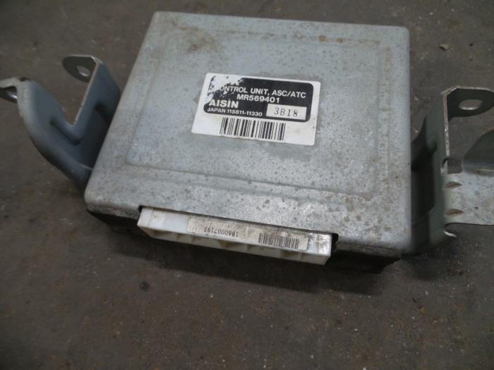 Engine management computer Mitsubishi Pajero Hardtop (V6/7), 2000 / 2006 3.2 DI-D 16V Long, Jeep/SUV, Diesel, 3.200cc, 121kW (165pk), 4x4, 4M41, 2000-04 / 2006-12, V78W (Used)