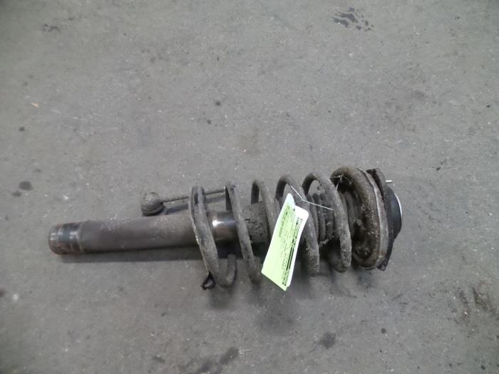 Front shock absorber rod, right from a Citroën Xsara (N1) 1.6 16V 2002