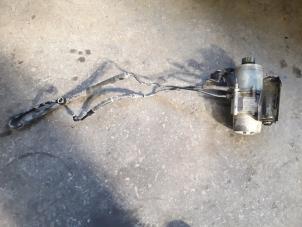 Used Power steering pump Volkswagen Fox (5Z) 1.2 Price on request offered by Autodemontage Joko B.V.