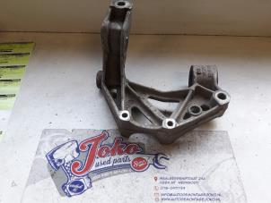 Used Front lower wishbone, right Volkswagen Fox (5Z) 1.2 Price on request offered by Autodemontage Joko B.V.