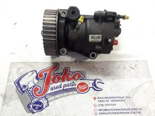 Used Mechanical fuel pump Nissan Almera (N16) 1.5 dCi Price on request offered by Autodemontage Joko B.V.