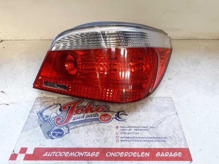 Taillight, right from a BMW 5 serie (E60) 530i 24V 2003