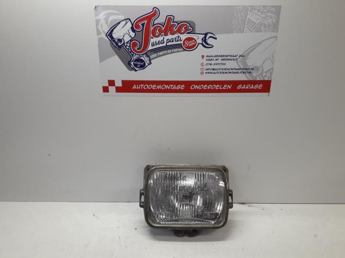 Używane Reflektor lewy Honda Accord Aerodeck (CA53/54) 2.0 EXi 12V Cena na żądanie oferowane przez Autodemontage Joko B.V.