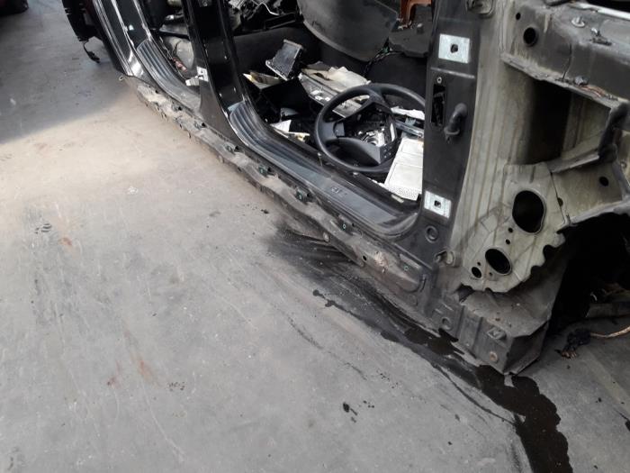 Używane Próg prawy BMW 5 serie (E60) 530i 24V Cena na żądanie oferowane przez Autodemontage Joko B.V.