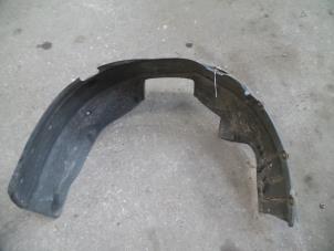 Used Wheel arch liner Volkswagen Caddy II (9K9A) 1.9 SDI Price on request offered by Autodemontage Joko B.V.
