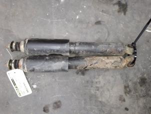 Used Shock absorber kit Nissan Terrano II (R20/TR50) 2.7 TDi Price on request offered by Autodemontage Joko B.V.