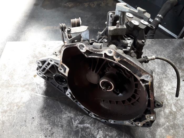 Gearbox from a Opel Vectra C 1.8 16V 2004