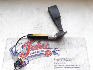Used Rear seatbelt buckle, right Opel Vectra C 1.8 16V Price on request offered by Autodemontage Joko B.V.